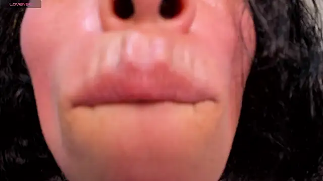Becca Milf online show from 06-30-26, 07:36