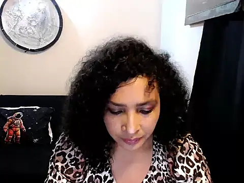 Snapshot of Nerea_Boolsara8 chatting on 05-16-26, 12:09 Nerea Boolsara8 online show from 05-16-26, 12:09