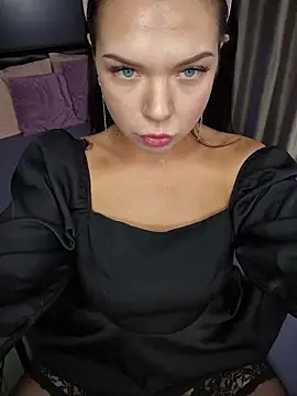 Monica Wood online show from 03-24-26, 04:51