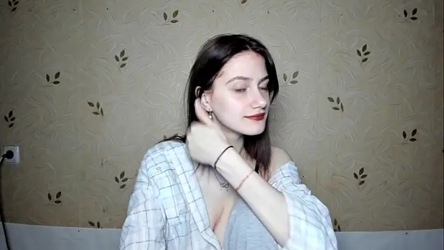 Snapshot of NicoleDaviss chatting on 02-24-26, 08:21 NicoleDaviss online show from 02-24-26, 08:21