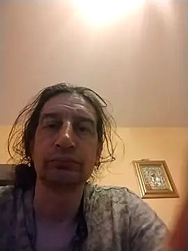 Snapshot of pursy5423 chatting on 05-12-26, 01:57 pursy5423 online show from 05-12-26, 01:57