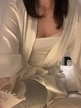 Snapshot of emspett08 chatting on 02-28-26, 09:25 emspett08 online show from 02-28-26, 09:25