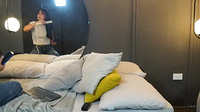 mekari fox online show from 03-23-26, 09:36