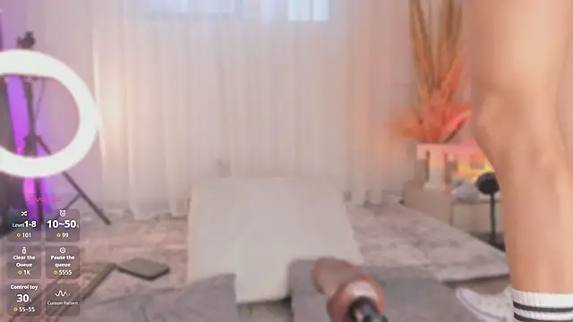 Snapshot of Thiago_Jones1 chatting on 04-23-26, 10:00 Thiago Jones1 online show from 04-23-26, 10:00