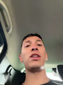 Snapshot of Thiago_Jones1 chatting on 06-07-26, 08:47 Thiago Jones1 online show from 06-07-26, 08:47