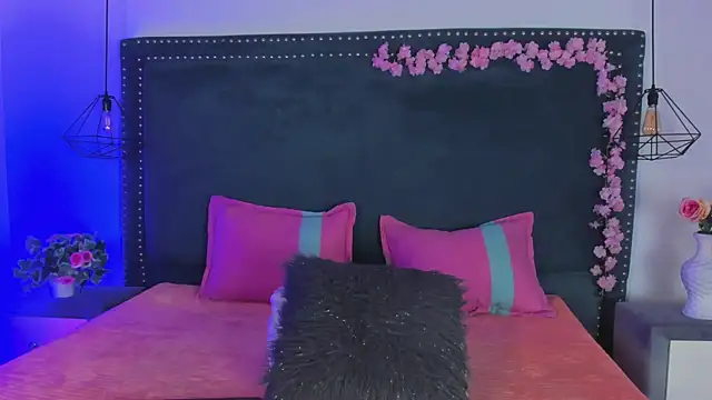 Natashaa Rose online show from 07-27-26, 04:58