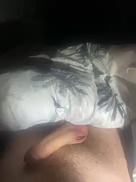 crustyyy1 online show from 03-12-26, 10:36