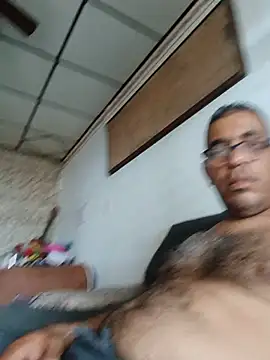Snapshot of Guepad chatting on 07-26-26, 08:27 Guepad online show from 07-26-26, 08:27