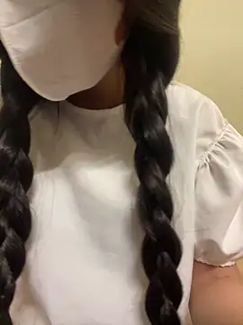 Snapshot of Rio-cute chatting on 06-28-26, 05:41 Rio-cute online show from 06-28-26, 05:41
