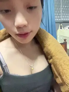 Snapshot of Rio-cute chatting on 05-06-26, 01:59 Rio-cute online show from 05-06-26, 01:59