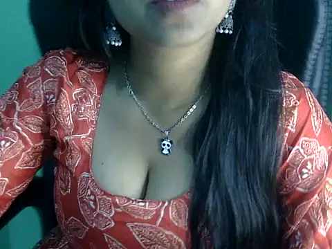 Snapshot of cute_momo_love chatting on 03-29-26, 05:09 cute momo love online show from 03-29-26, 05:09