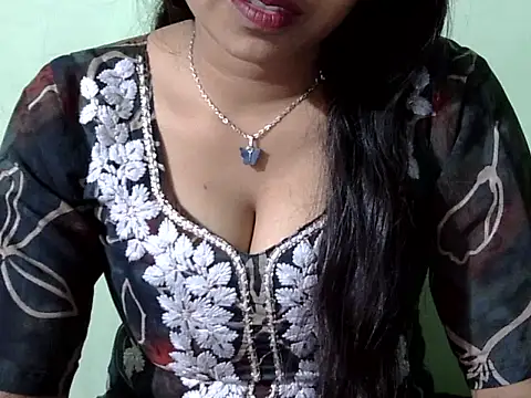 cute momo love online show from 02-27-26, 07:52