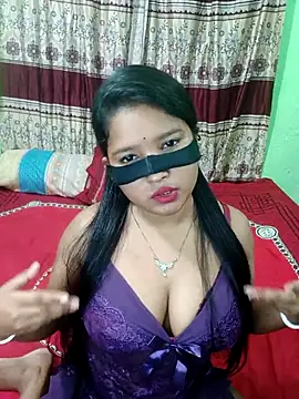 Snapshot of Turshaio chatting on 06-25-26, 05:18 Turshaio online show from 06-25-26, 05:18