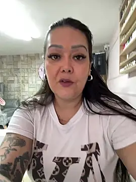 Snapshot of violeta_delavega chatting on 06-04-26, 06:45 violeta delavega online show from 06-04-26, 06:45