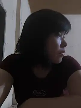 Snapshot of juicy-milu chatting on 06-03-26, 12:28 juicy-milu online show from 06-03-26, 12:28