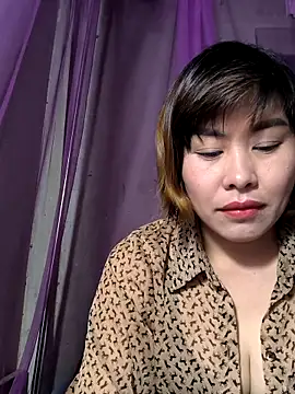 juicy-milu online show from 03-15-26, 11:50