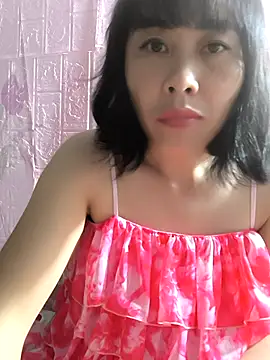 Snapshot of juicy-milu chatting on 07-13-26, 12:37 juicy-milu online show from 07-13-26, 12:37