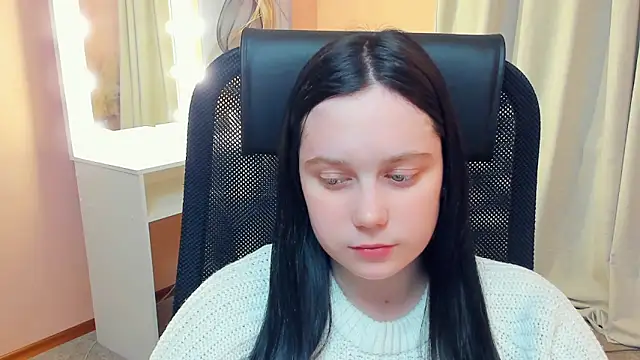 LynnaNull online show from 02-26-26, 01:44