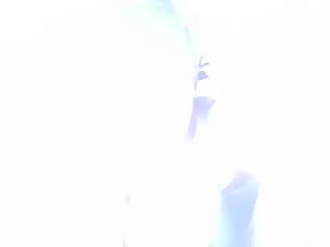 Snapshot of Lynne10 chatting on 06-13-26, 07:01 Lynne10 online show from 06-13-26, 07:01