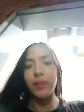 Sexy cloe outdoors online show from 02-27-26, 05:57