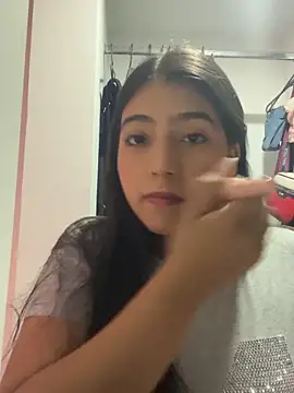 Sexy mia outdoors online show from 03-01-26, 08:09