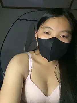 Snapshot of Olive-su chatting on 02-27-26, 03:12 Olive-su online show from 02-27-26, 03:12