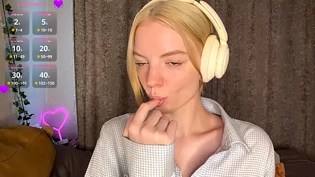 Marry Sornatiko online show from 06-24-26, 02:04