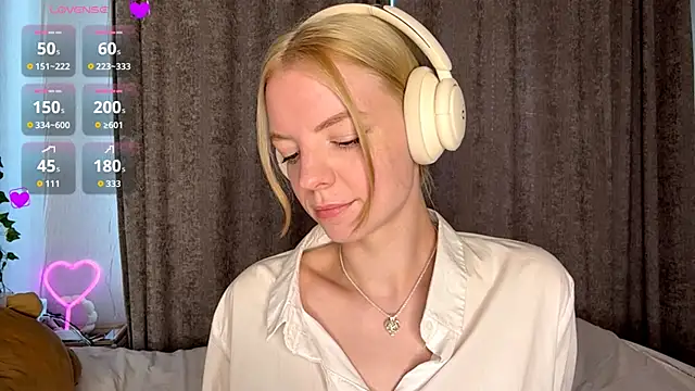 Marry Sornatiko online show from 06-18-26, 03:50