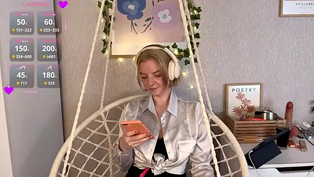 Marry Sornatiko online show from 05-17-26, 03:12