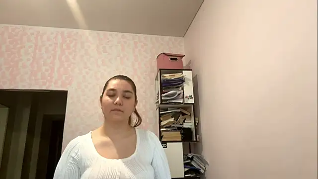 JanineThielman online show from 07-19-26, 06:11