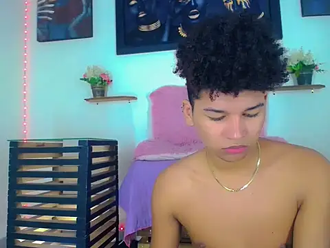 Sebastian -D online show from 04-13-26, 06:06