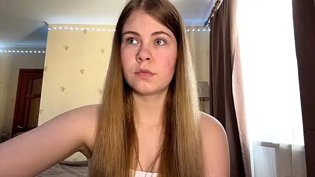 Snapshot of Amy_Maev chatting on 04-12-26, 06:16 Amy Maev online show from 04-12-26, 06:16