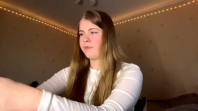 Snapshot of Amy_Maev chatting on 03-16-26, 02:53 Amy Maev online show from 03-16-26, 02:53