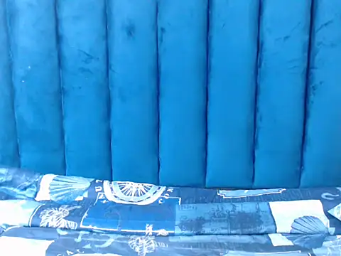 CreamyTea online show from 03-10-26, 12:09