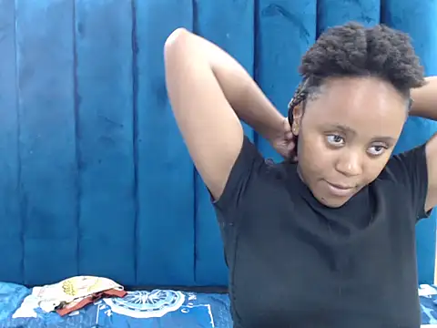 CreamyTea online show from 03-06-26, 06:14