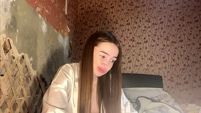 Hanna  Montanna online show from 04-06-26, 03:57