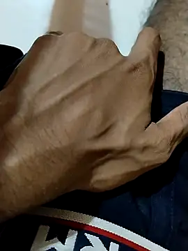 horny boy 45 online show from 03-16-26, 04:21