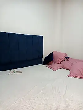 ANGELY WET JEET online show from 04-27-26, 07:56