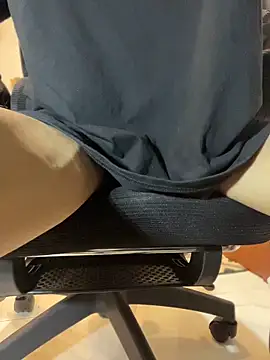 NniuAh online show from 04-11-26, 07:45