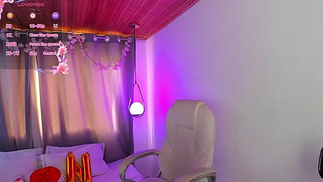 Snapshot of NixieSterling chatting on 05-23-26, 08:52 NixieSterling online show from 05-23-26, 08:52