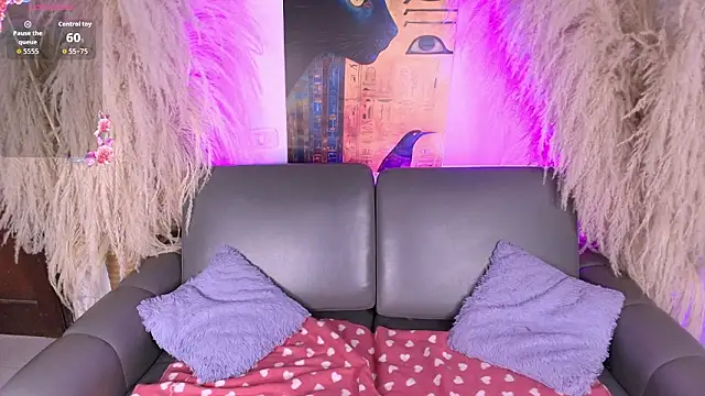 milkk  online show from 03-30-26, 07:26