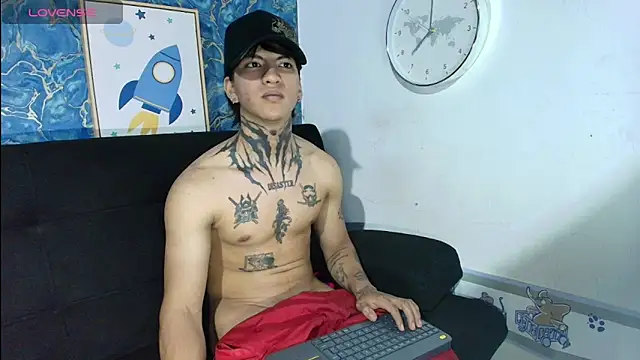 Tessarion Black online show from 06-24-26, 07:07