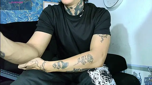 Tessarion Black online show from 07-09-26, 04:02