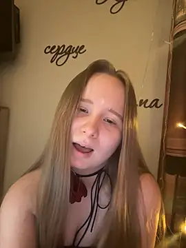 cutefoxieee online show from 07-15-26, 07:43