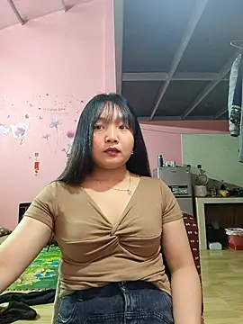 Myna5790 online show from 04-18-26, 01:52