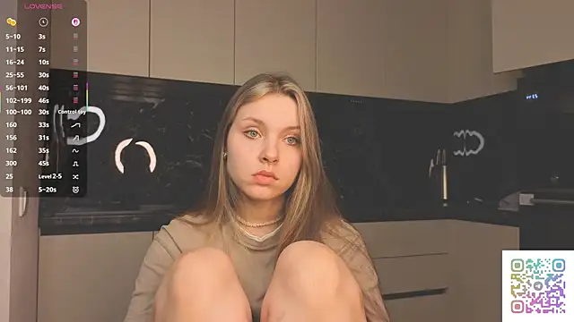 HinaVibe online show from 03-31-26, 04:42