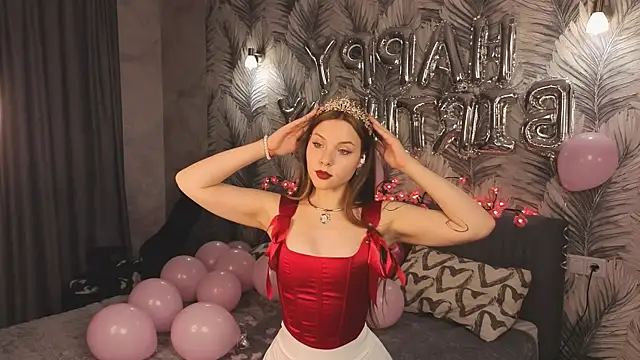 HinaVibe online show from 04-23-26, 05:03