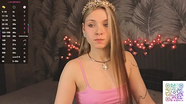 HinaVibe online show from 04-14-26, 02:11