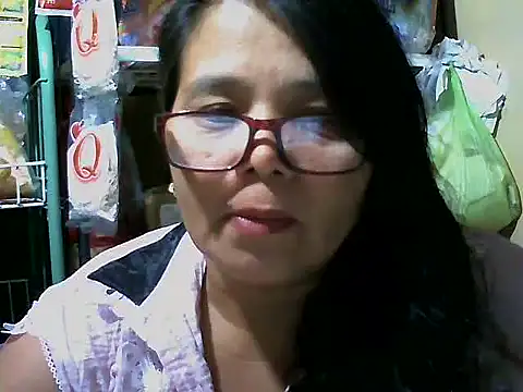 Flowerblossom123 online show from 03-27-26, 10:49