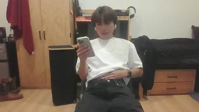 Ethangh001 online show from 02-24-26, 03:18